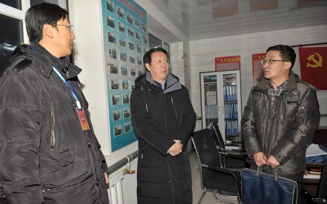 常青深入鄂伦春旗调研督导脱贫攻坚专项整改工作