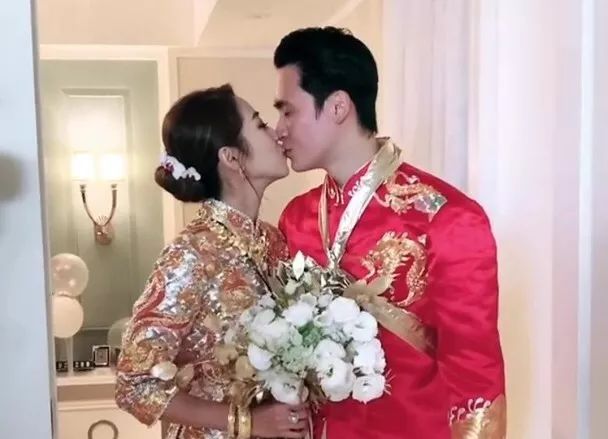 恭喜!35岁香港女子组合成员与台湾金融才俊结婚 好姐妹陪出嫁