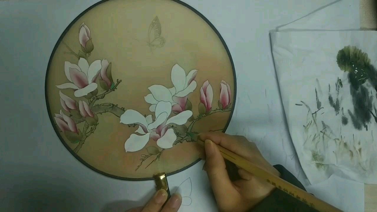 初学工笔:工笔小强学习绘制团扇工笔玉兰花(细节刻画)