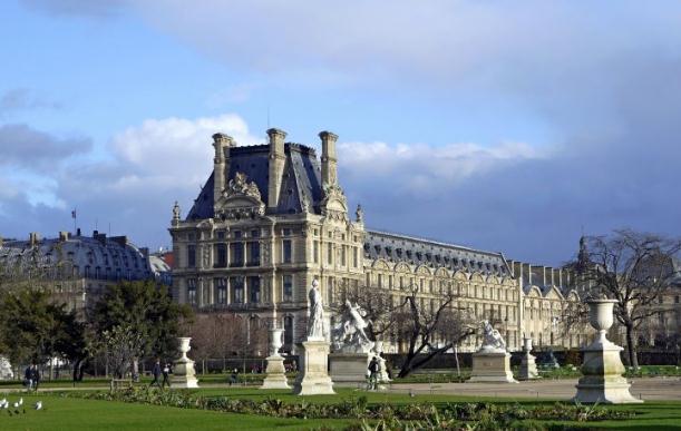 巴黎自由行,一起到浮宫参观,去杜乐丽花园漫步
