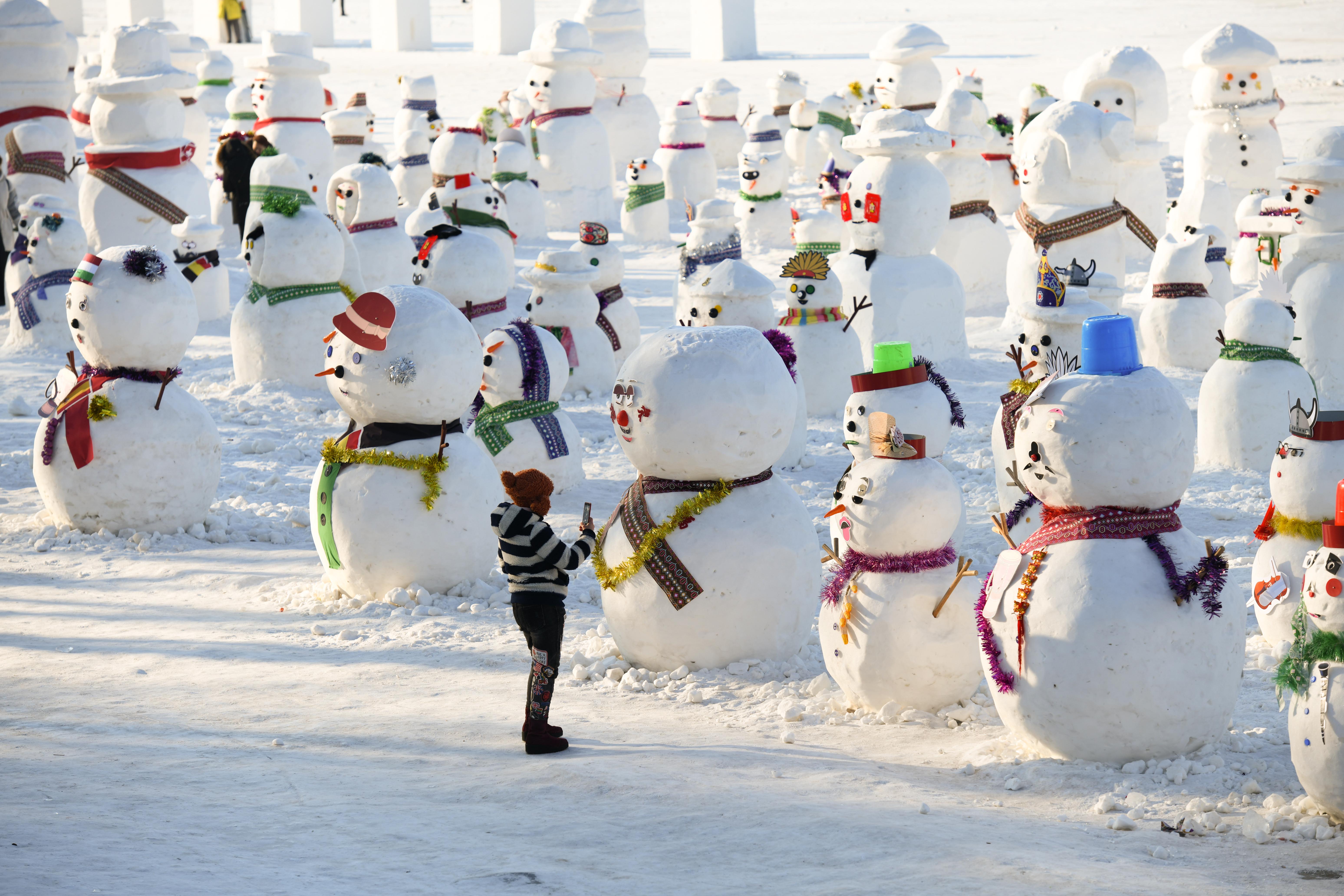 2019个雪人亮相冰城