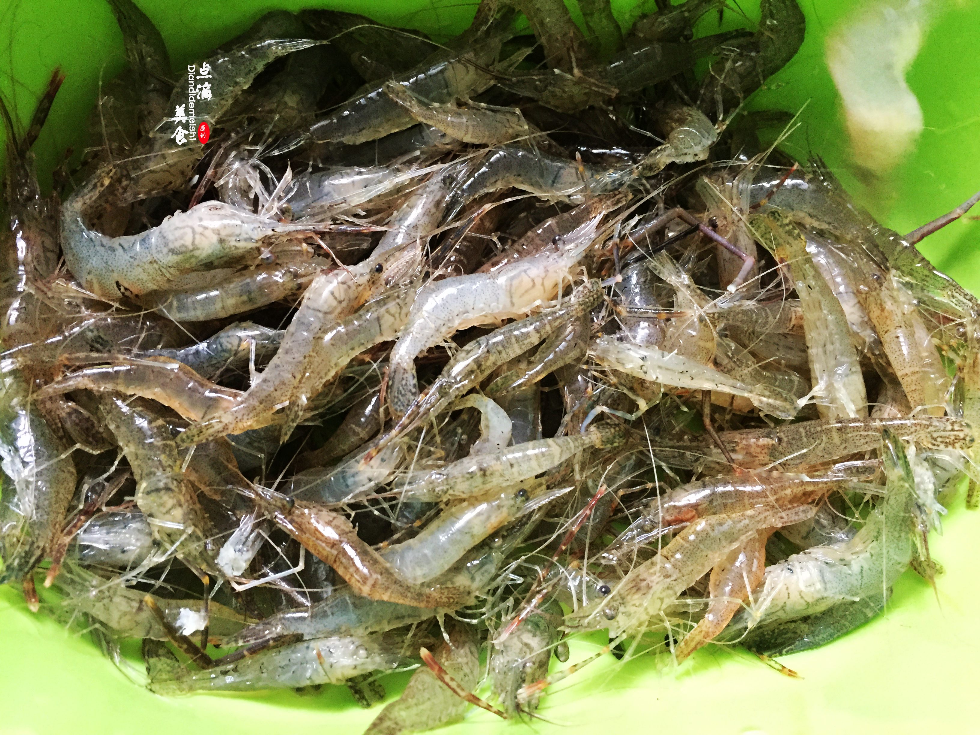 无论是什么虾,如果要做水煮虾,出锅前加这一步,味道提升很多