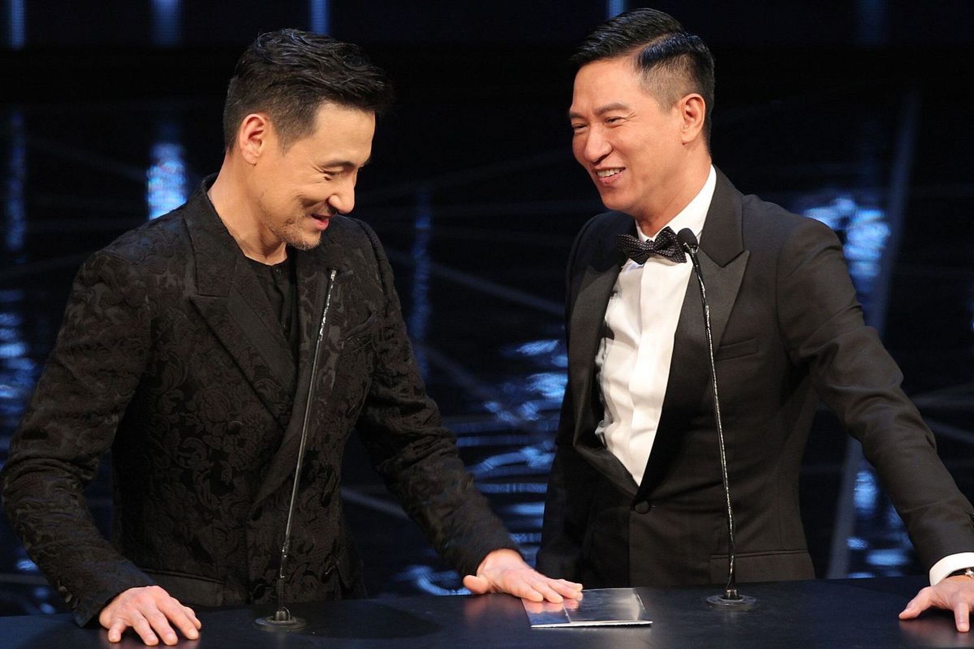 韩庚正式辟谣:我和王阳没有任何血缘关系,不是表兄弟!