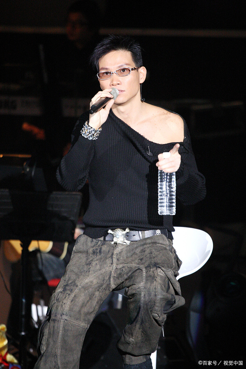 好友钱国伟逝世,苏永康现在最怕患癌!