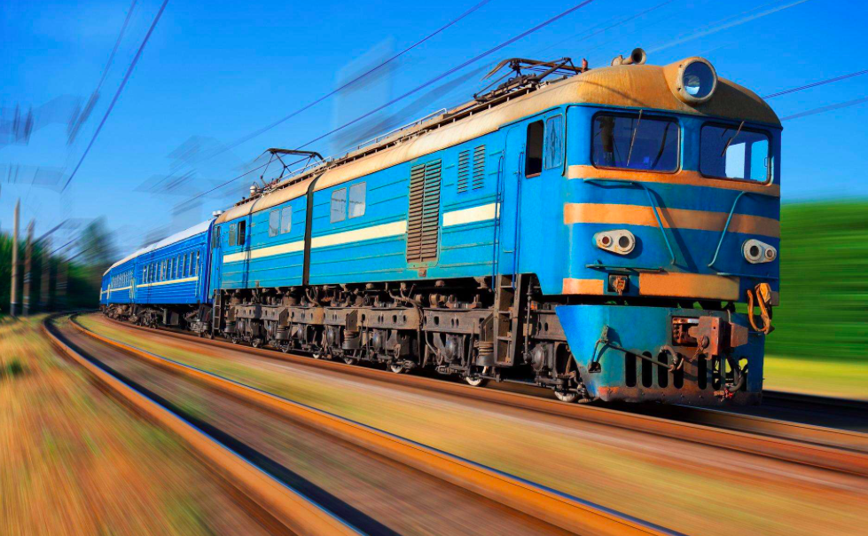 在网上买火车票,怎样才能买到靠窗的座位,避开不好的座位呢?