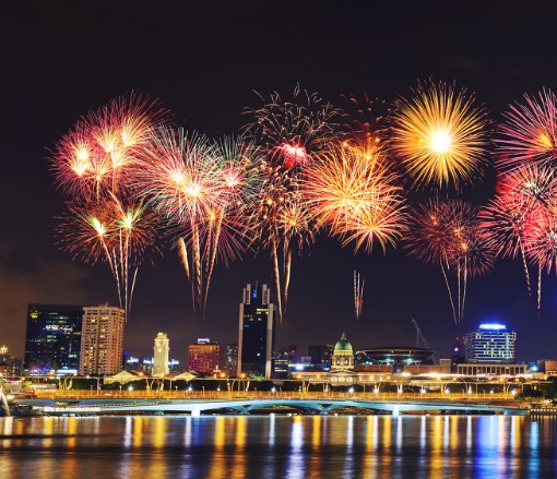 盛世烟花,跨年就去上海外滩,东京,香港维多利亚看烟花!