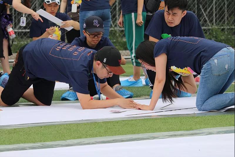 大型体验式拓展项目--纳斯卡巨画主题团建