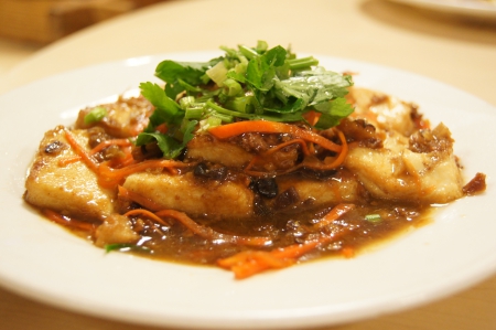 鱼香煎豆腐和肉炖蛋的做法!