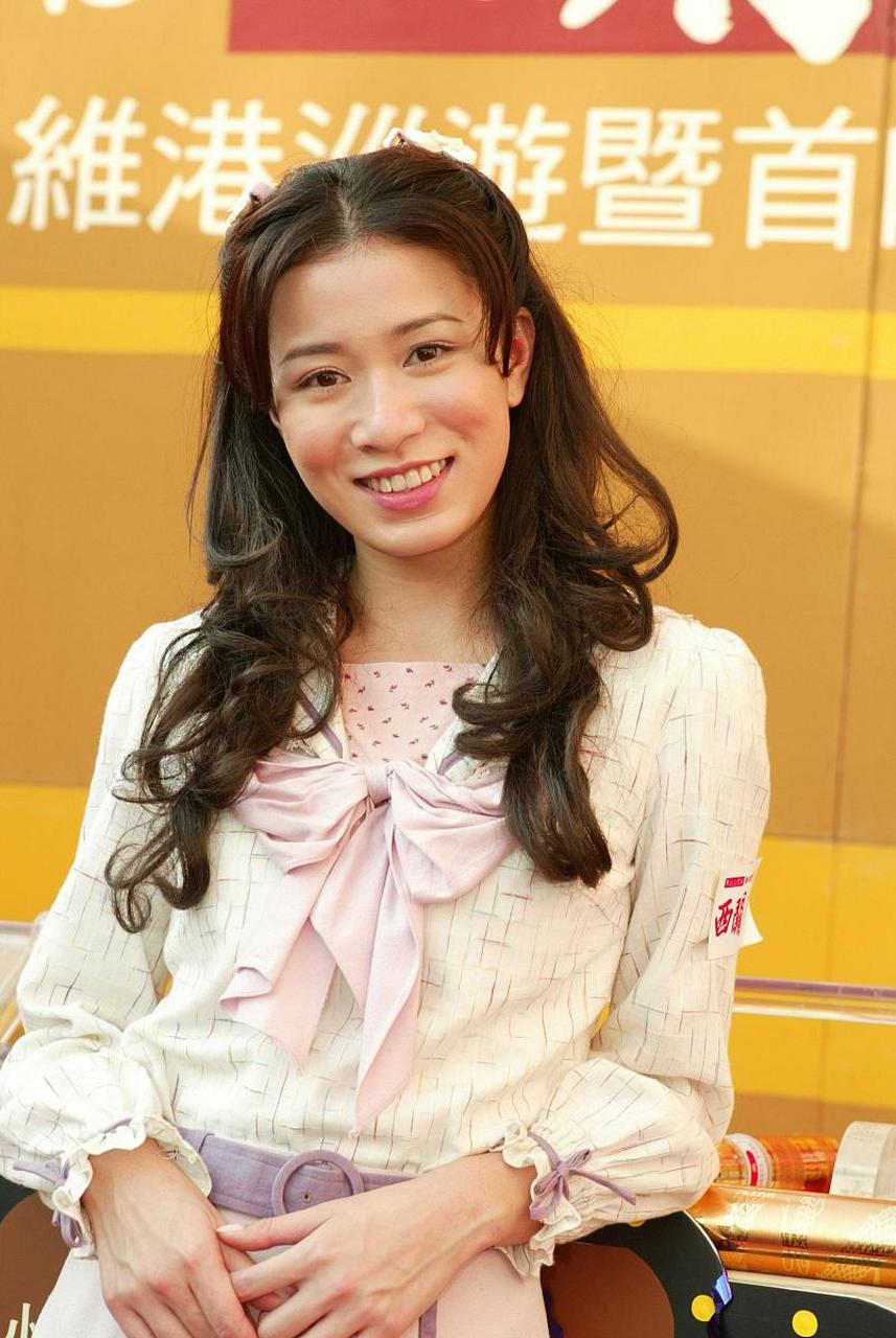 娱乐最前沿# #娱乐八卦最前线# #娱乐八卦#  佘诗曼(charmaine sheh)