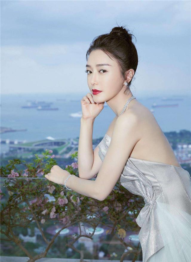 欧豪恋上秦岚?这段恋情怎么感觉不搭?欧豪和七月还是掰了