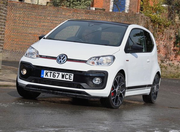 汽车:大众up gti一辆城市车,最便宜的热门掀背车之一