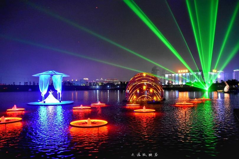 广东古镇灯展图片