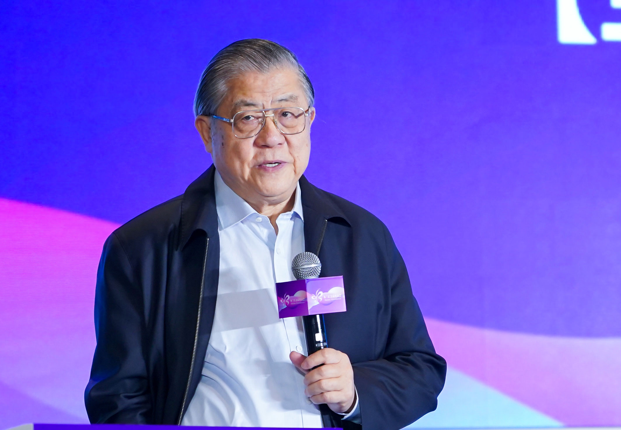 许善达:增加科技含量 企业未来才可能立于不败之地