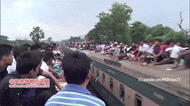 印度人坐火车是这样的