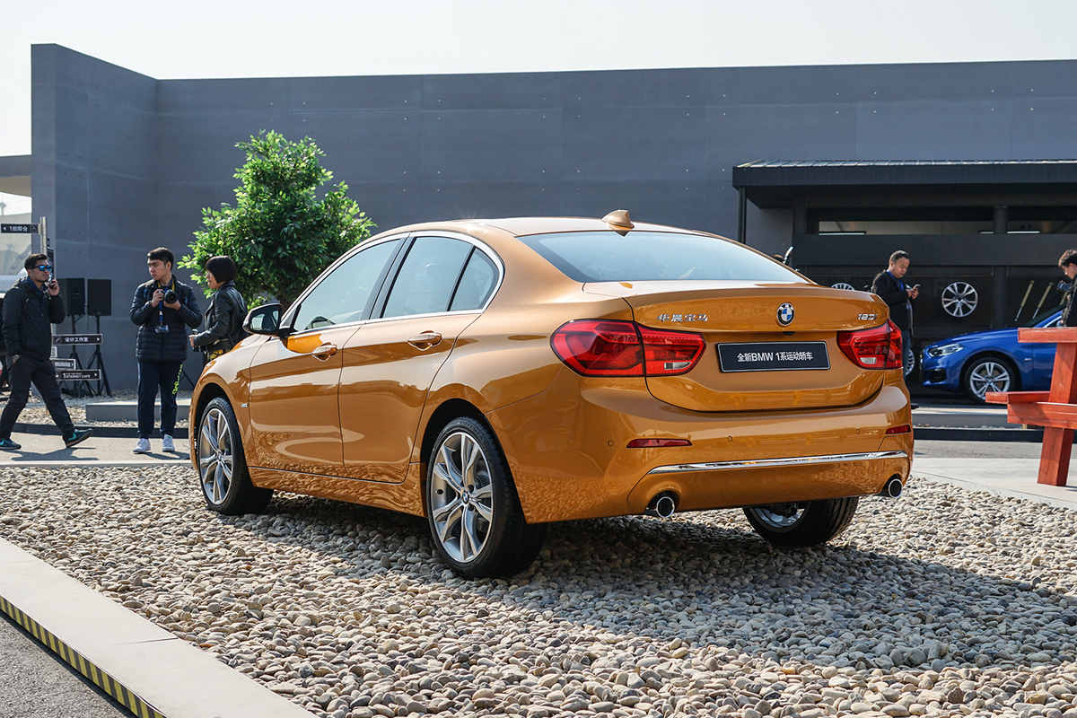 搭载三缸或四缸,2020款华晨宝马1系三厢版上市售19.88-26.38万