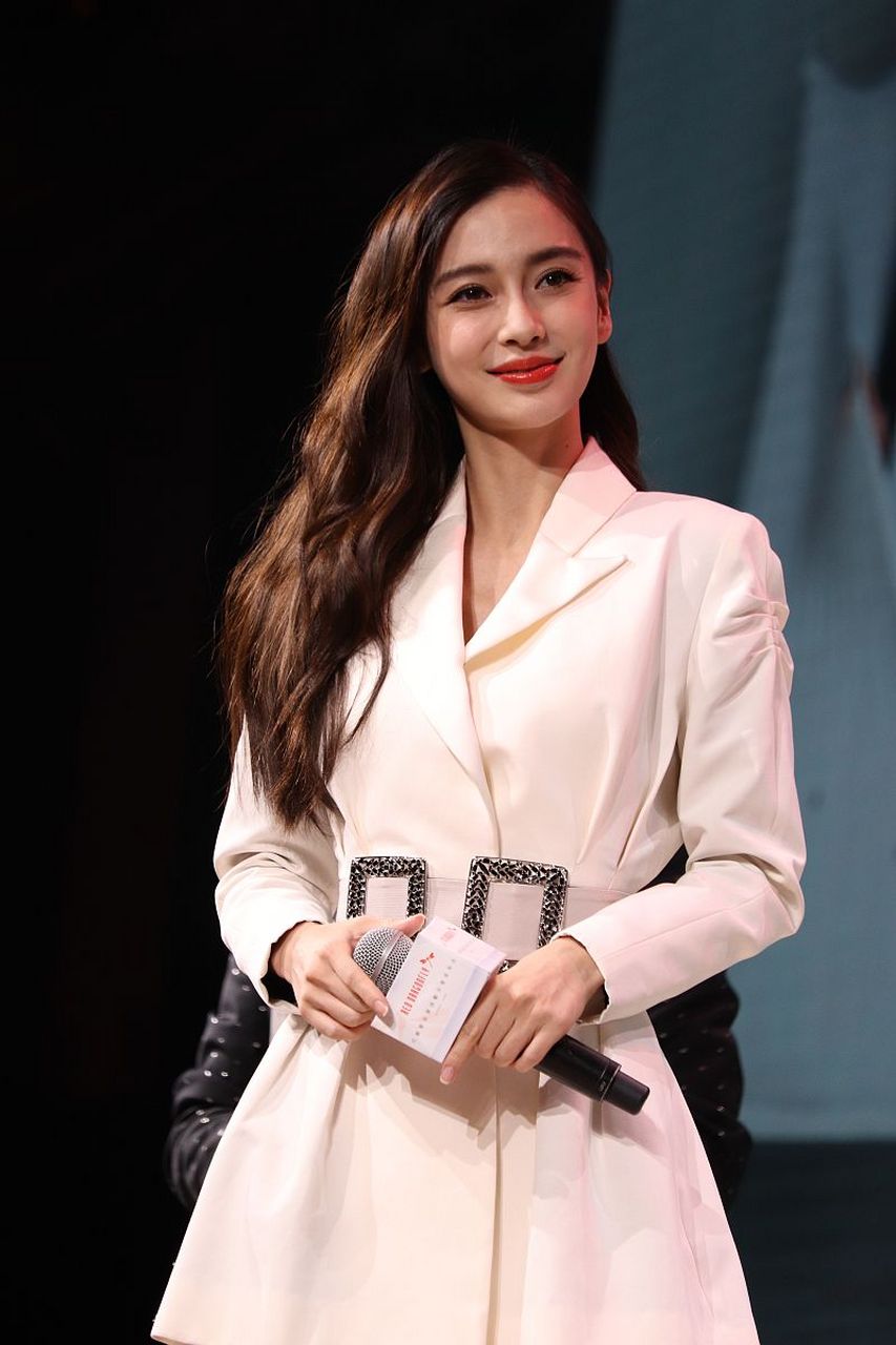 杨颖拍《孤芳不自赏》片酬高达八百万,本以为会拍