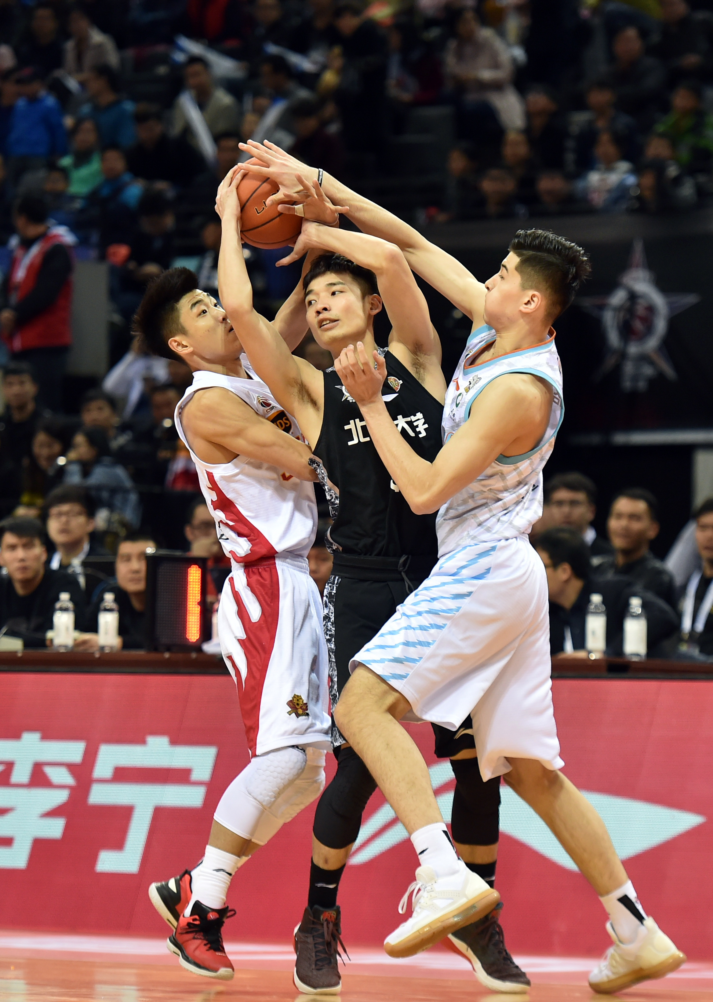 (体育)(9)篮球——cba全明星周末:星锐挑战赛赛况
