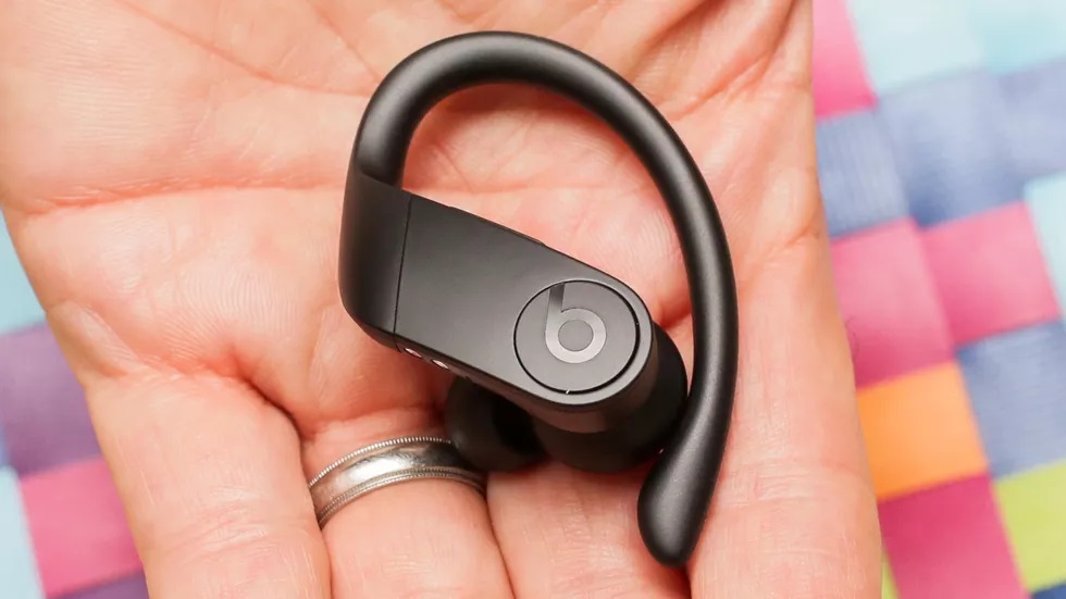 beats powerbeats pro:真正的无线运动耳机,声音大,电池寿命长