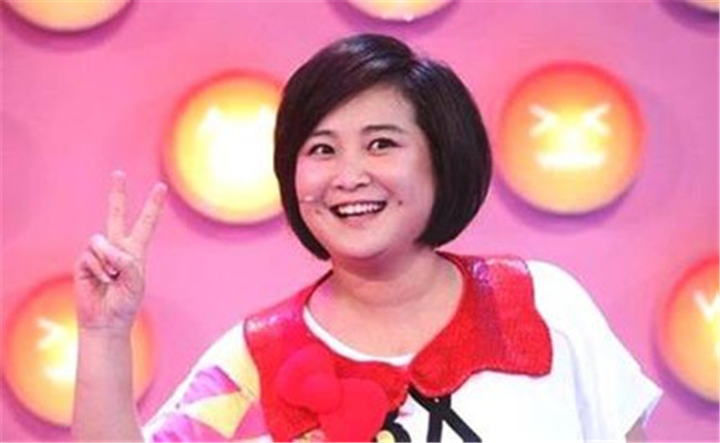 180斤贾玲减肥成功,图片被曝出,网友:美得没认出来
