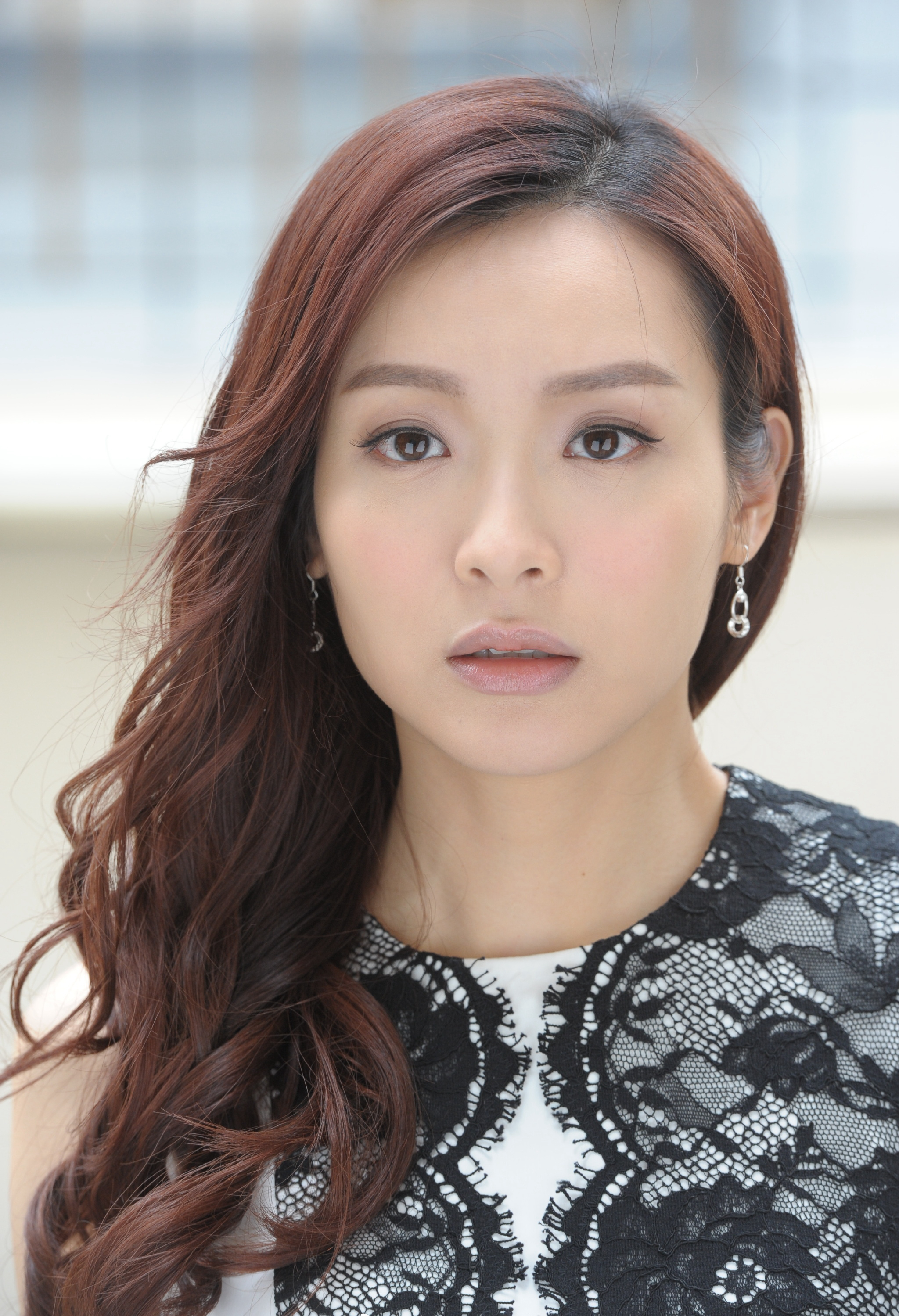 tvb《波士早晨》:李佳芯号称"放电秘书王"这个秘书真的很美丽