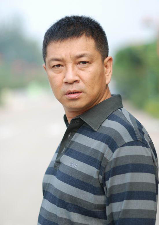 电视剧《向幸福前进》中的几位明星