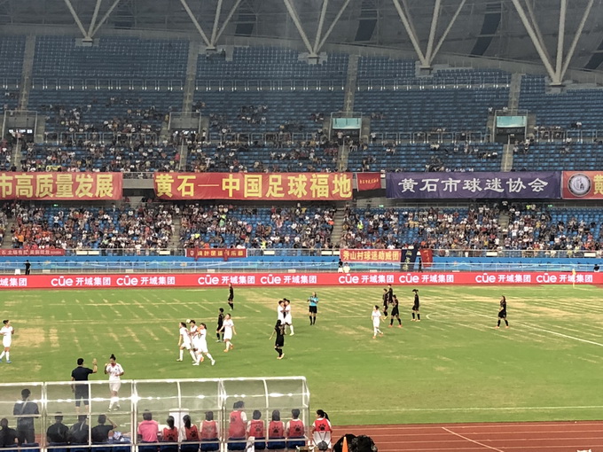 王霜马晓旭双双破门,没有了外援桑比,北京女足1比2不敌武汉