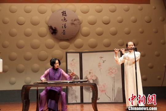 江苏扬州上演"琴箫合璧"音乐会 古城诗情与风雅尽显