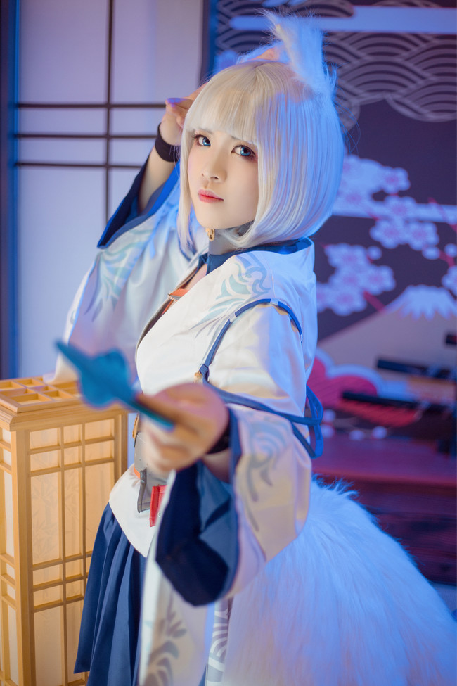 碧蓝航线:白丝长腿小姐姐cos加贺,做你的加贺舰娘