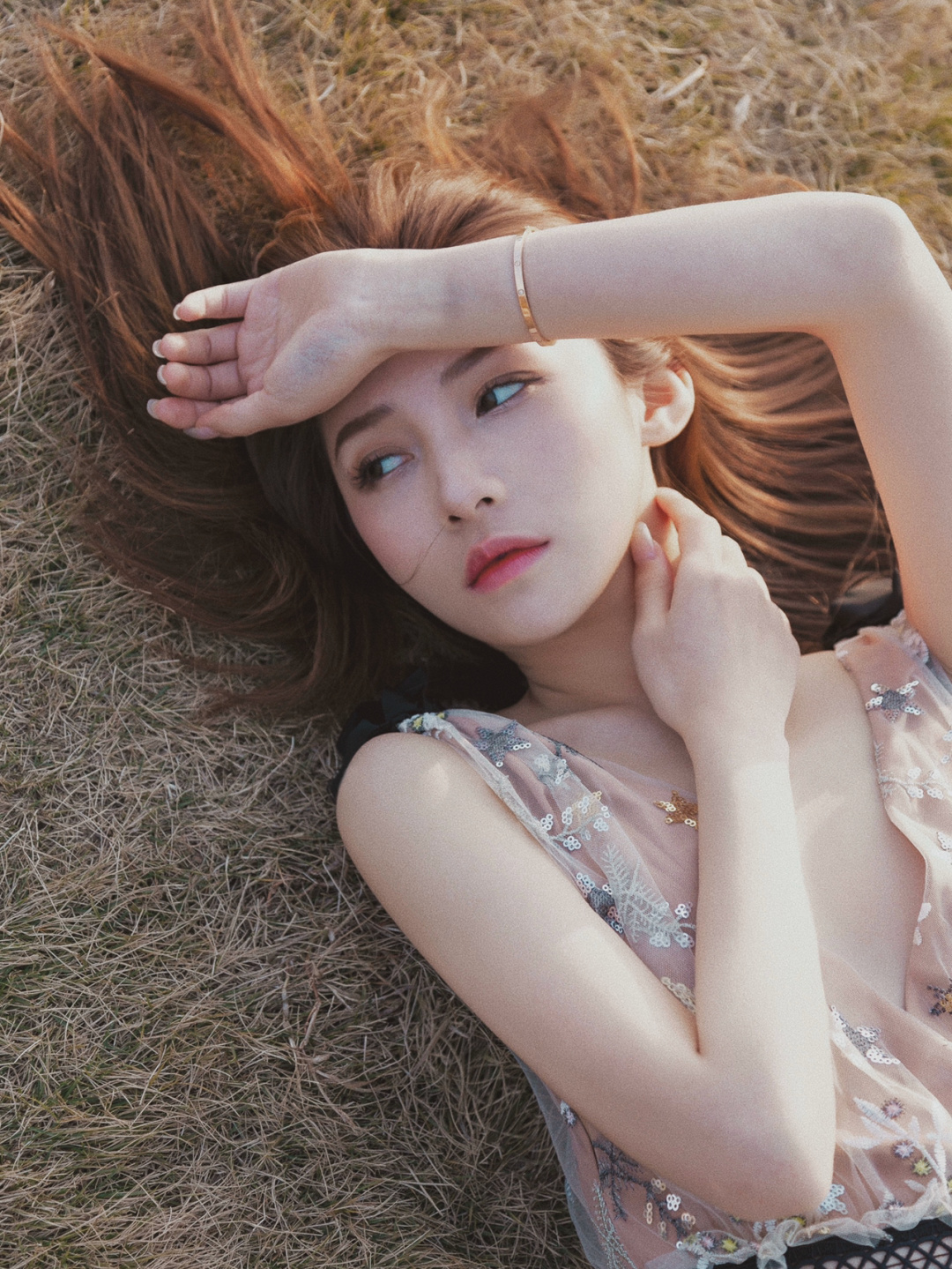 想拍好看人像写真,这10个人像拍照姿势,你要好好记住