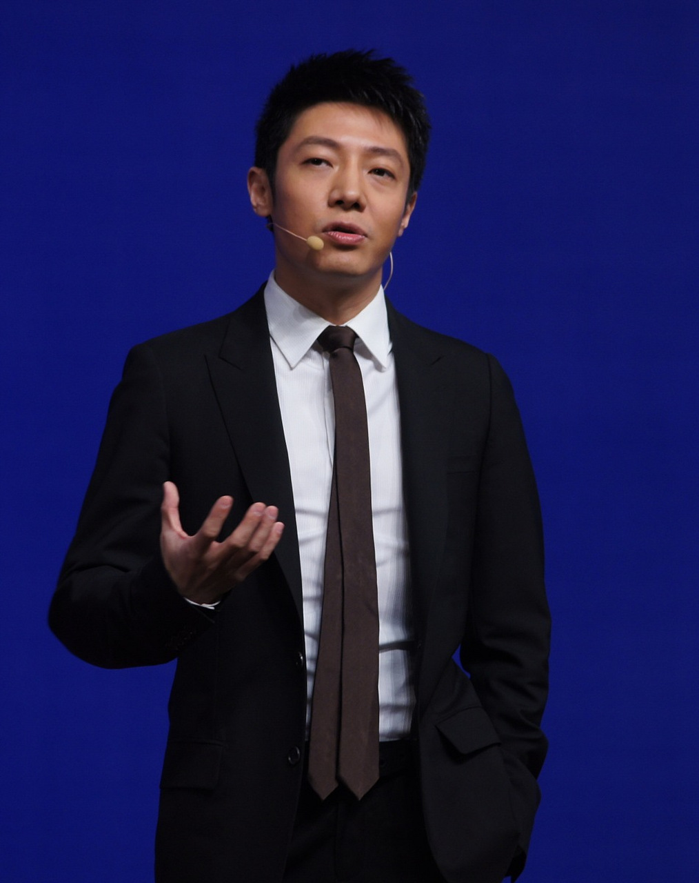 撒贝宁近日在公开场合提到自己最后悔的事情,令人颇感唏嘘.