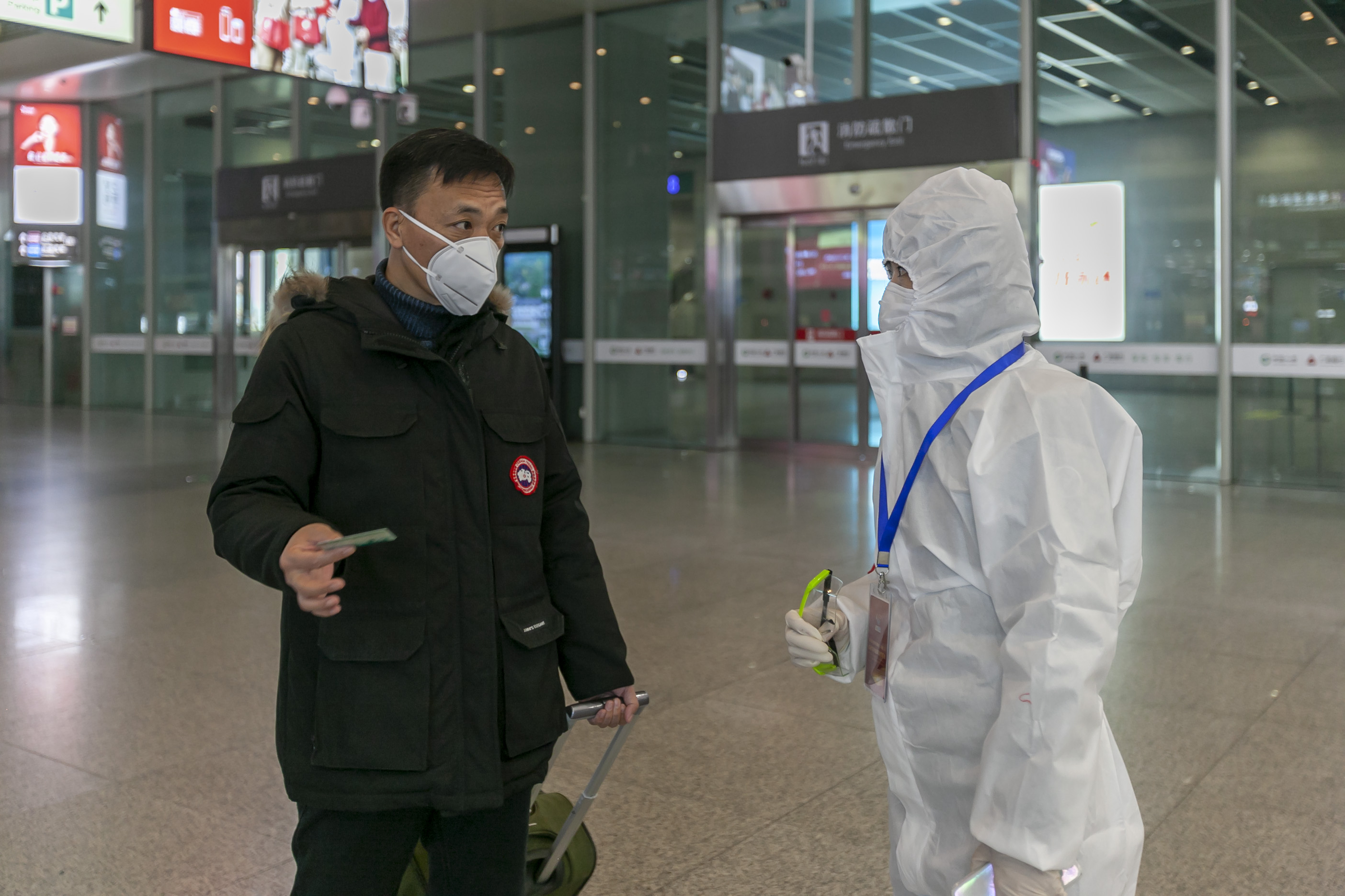 上海:20餘萬疫情防控志願者在行動