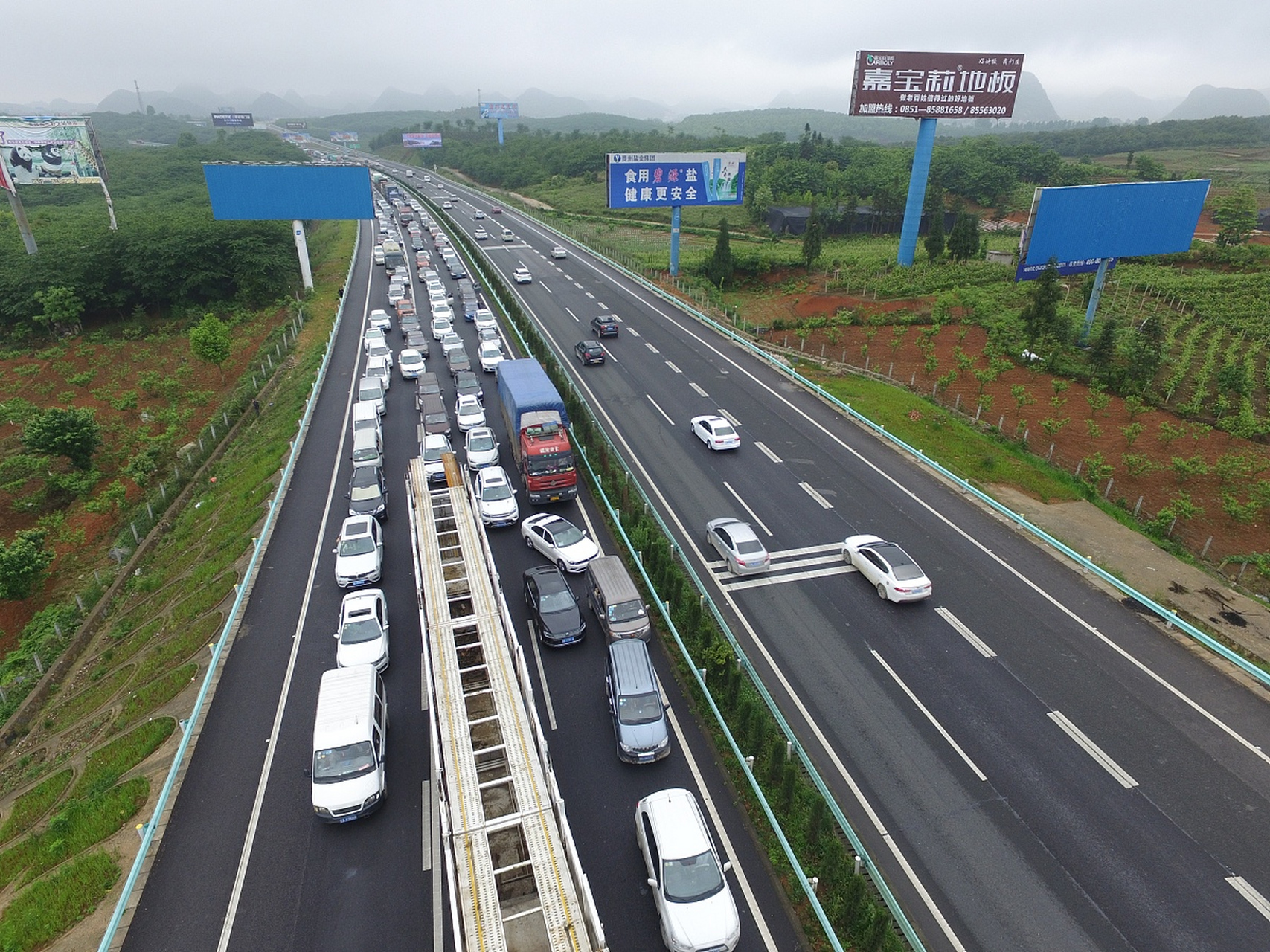 许广高速几车道图片图片