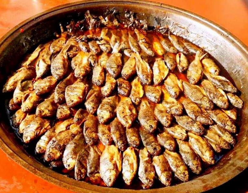 梁山正宗的一道极品美食,人们统称为"糟鱼"