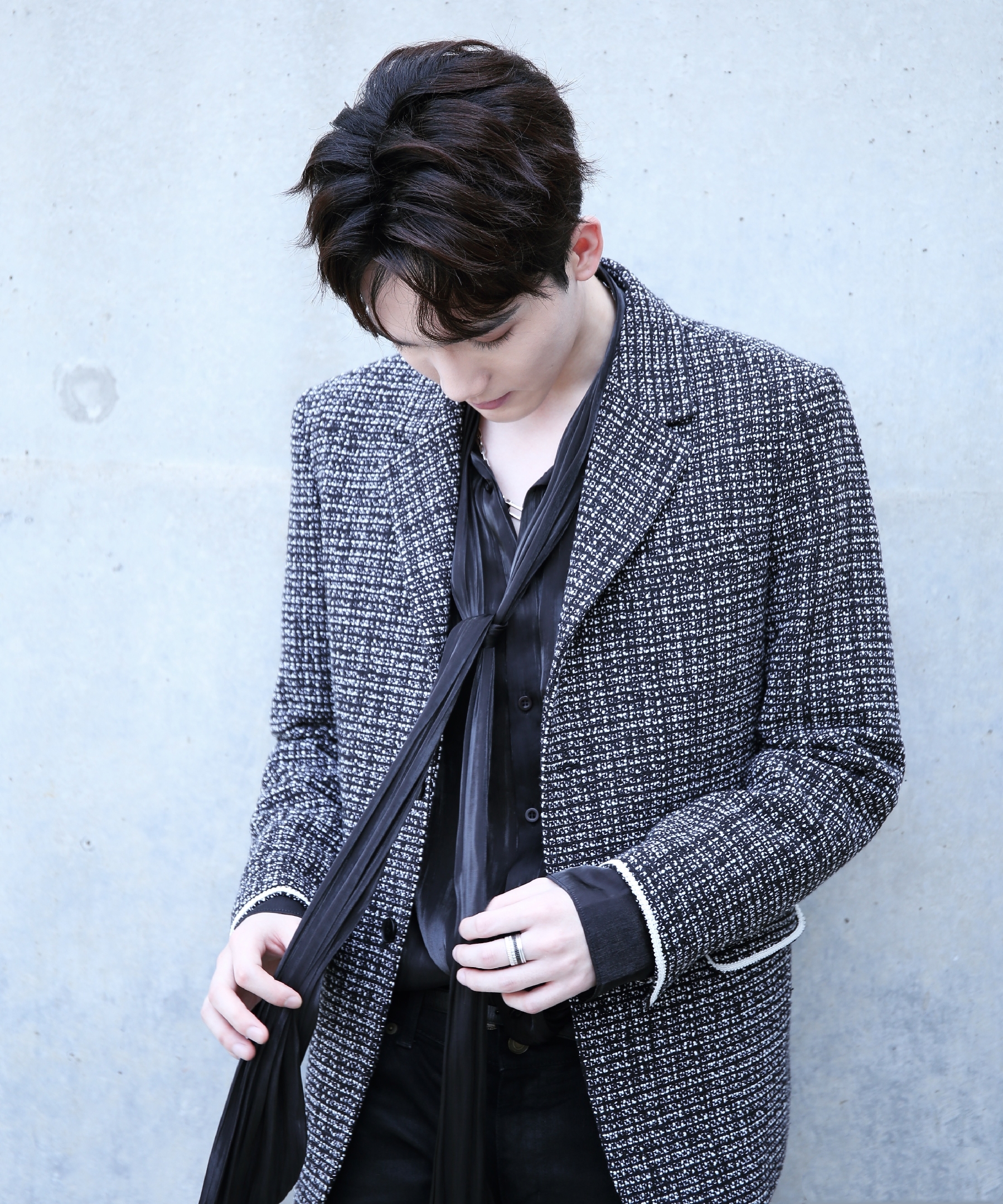 陈情令金子轩现代装也好帅,长相贵气穿啥都有钱,与师姐配一脸