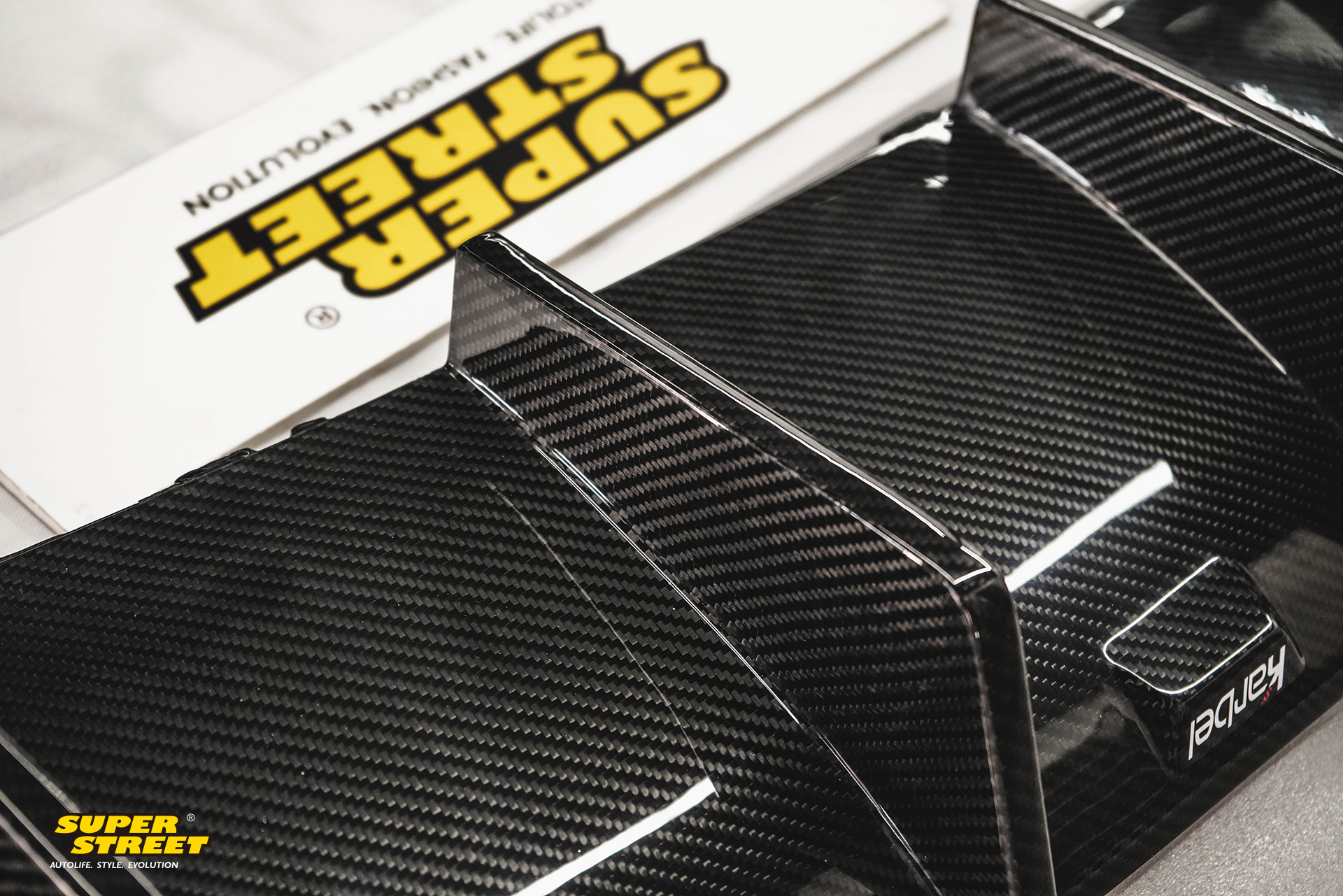 superstreet改装日记 奥迪s3改装卡布尔karbel碳纤维后唇