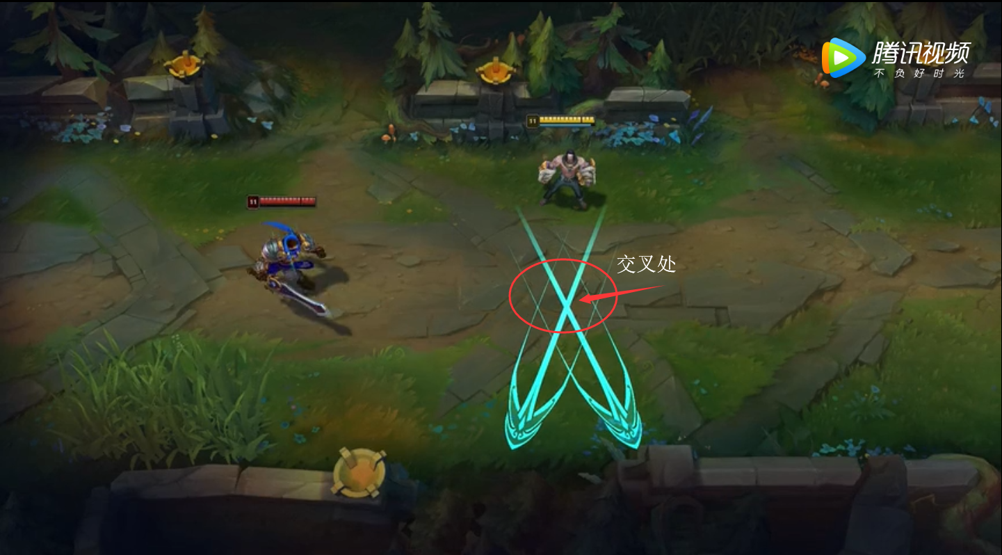 下一次普通攻击会挥舞锁链,攻击周围的敌人; w技能:弑君突刺 塞拉斯跃