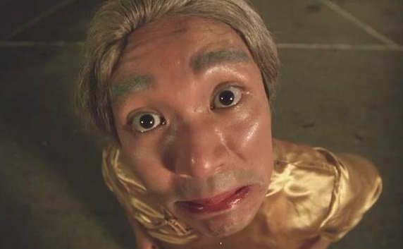 电影《百变星君》中,周星驰变身黄老太,其中的梗只有香港人才懂