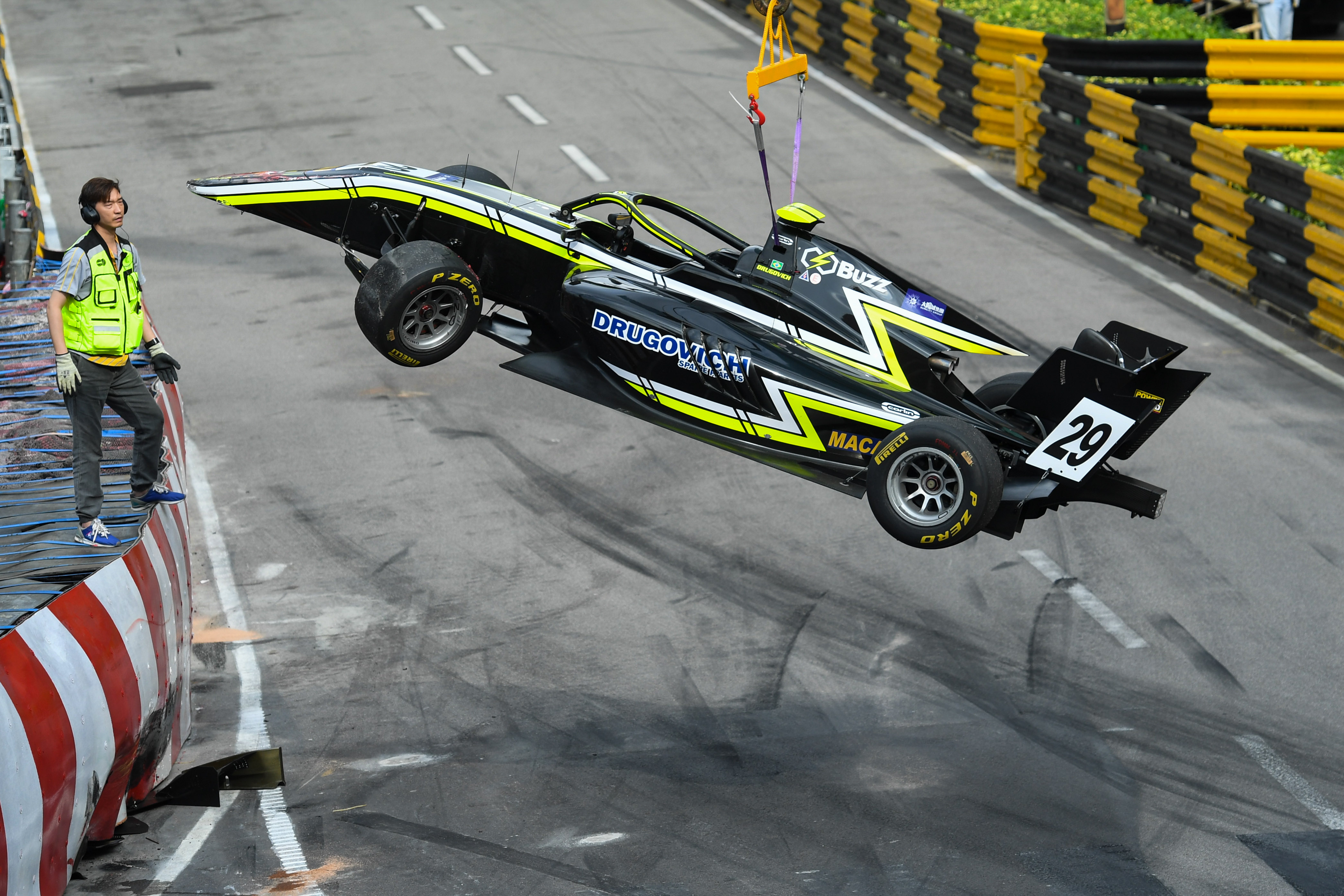 赛车——澳门格兰披治大赛车:三级方程式大赛赛况