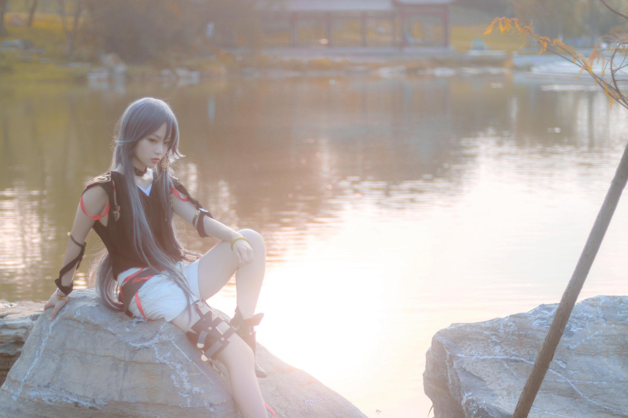 「崩坏3」符华cos,这个小姐姐太美了吧