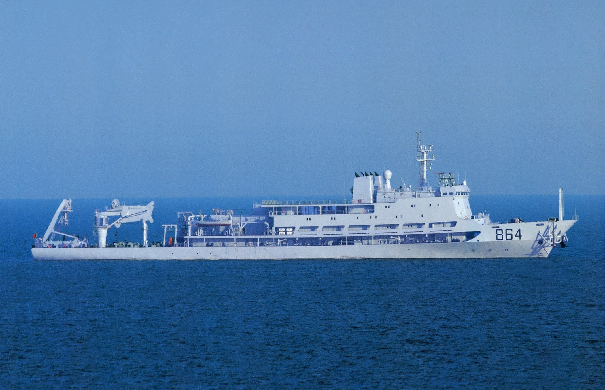 5吨,可下潜至500米深度.