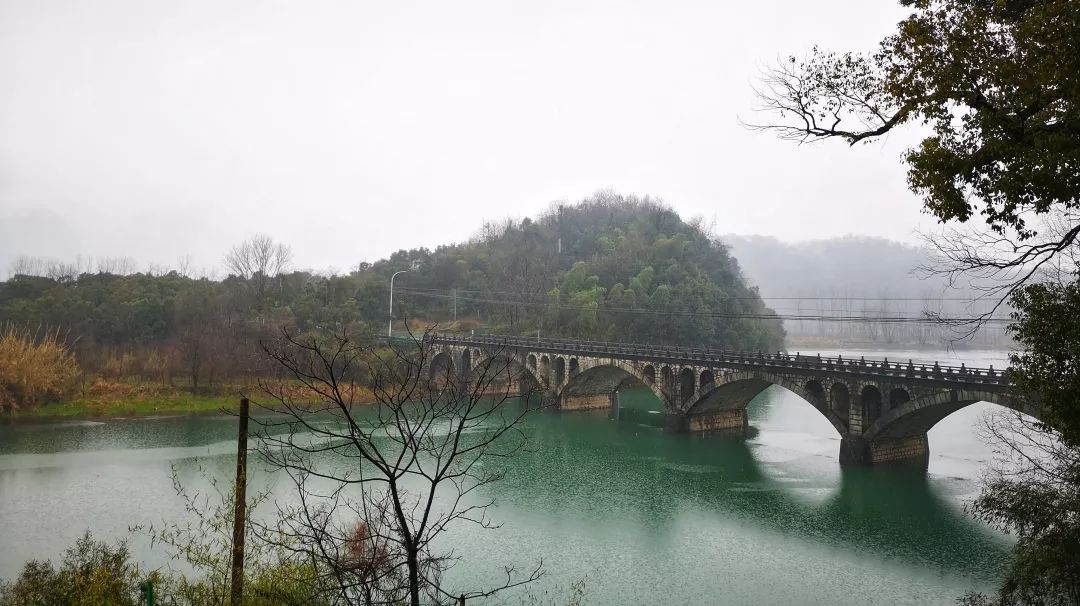 雨游绍兴|从新平王线延伸,沿行小舜江水库,登谒传奇舜王庙