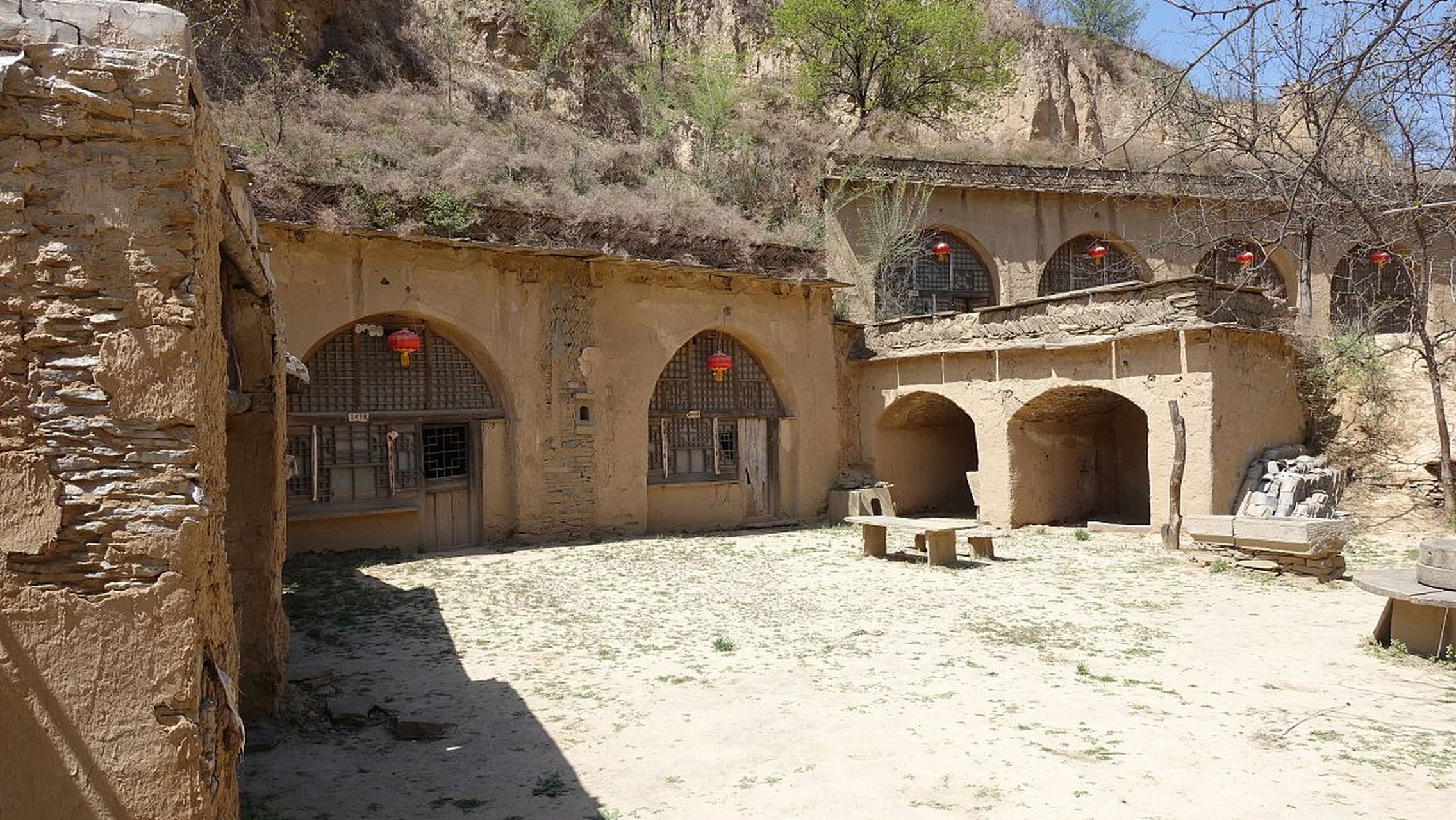 穿越时空的旅行# 陕北窑洞体验是一种深入黄土高原的居住文化.