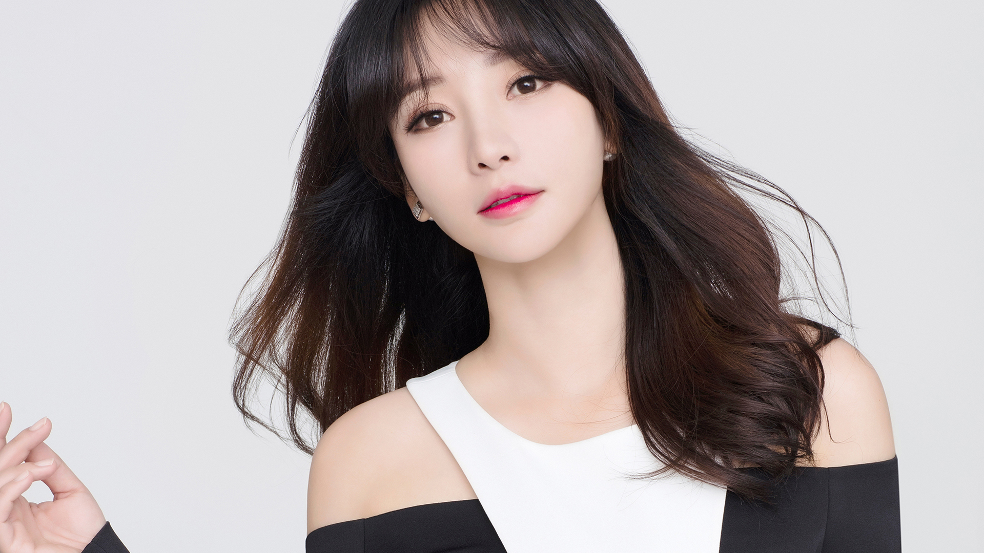 盘点女星的空气刘海,谁的刘海最好看?郑爽唐嫣美爆了!