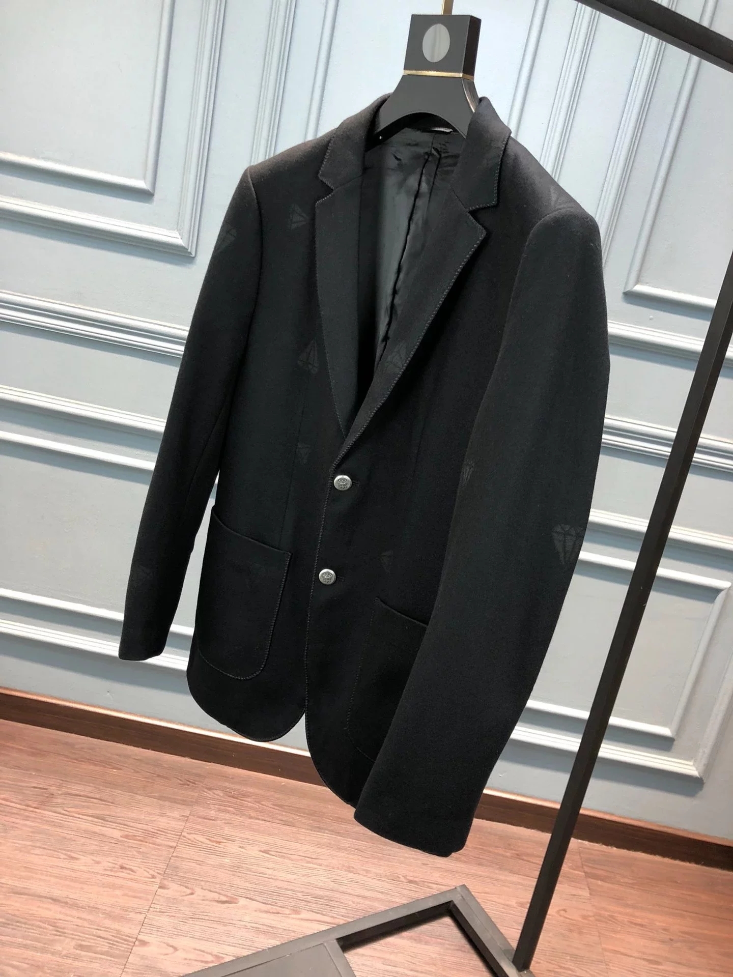 古驰西服上身超帅气,时尚百搭,潮男必备!