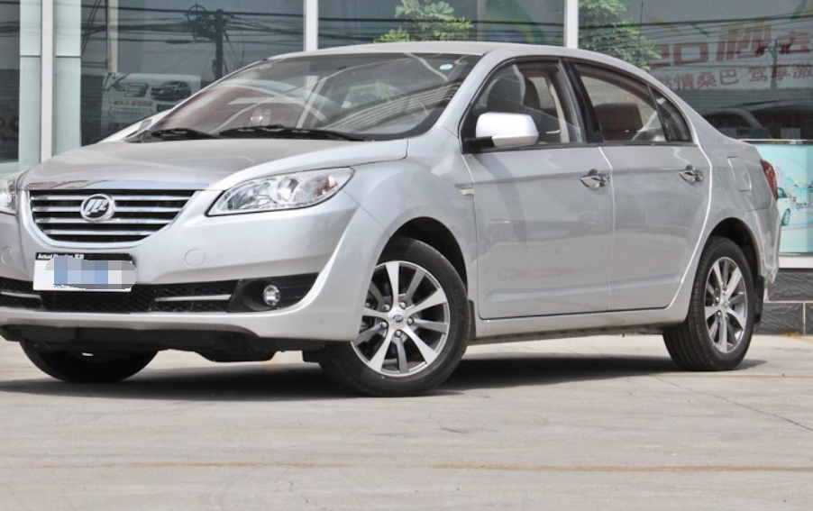 汽车照片鉴赏力帆720,全车设计鲜靓,动力也相当不错