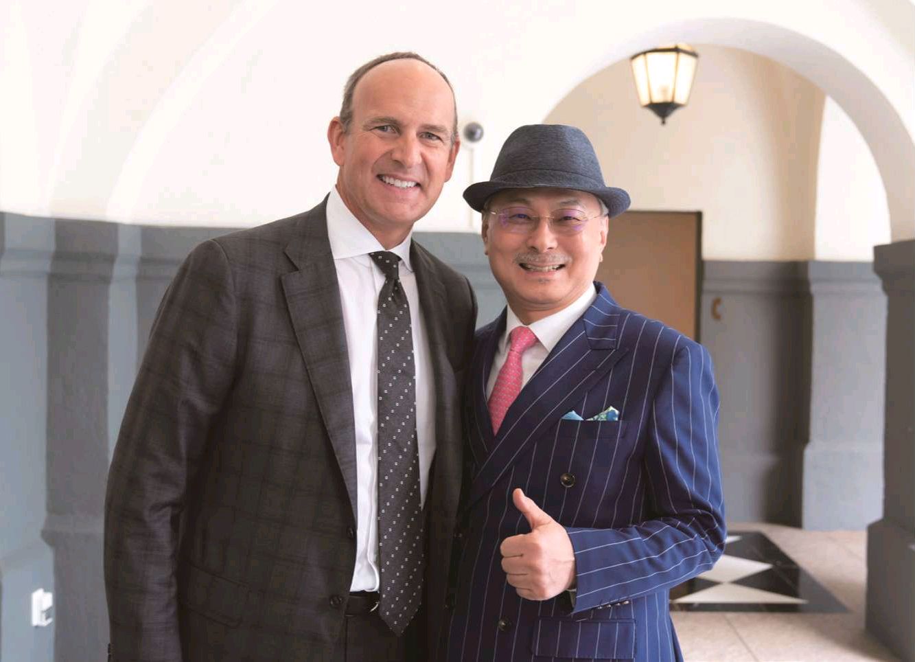 《财富》杂志采访艾多美创始人朴韩吉先生