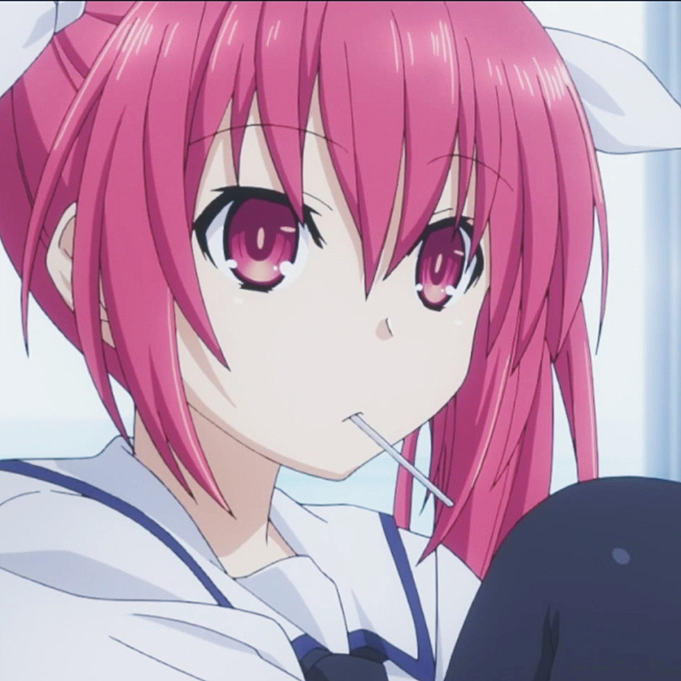 男主角五河士道的义妹,14岁,双马尾的可爱少女,喜欢吃棒棒糖.