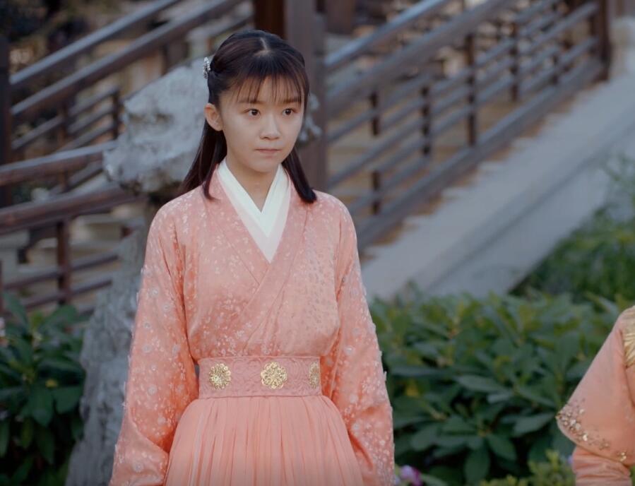 《将夜》桑桑变了,变得更漂亮了,穿上粉色衣服后她更美了