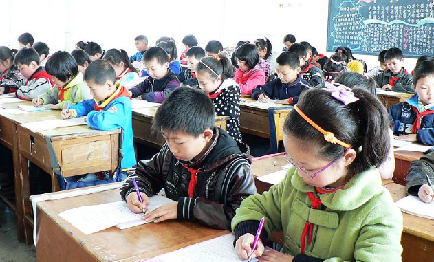 试论:小学低段写字教学的有效性