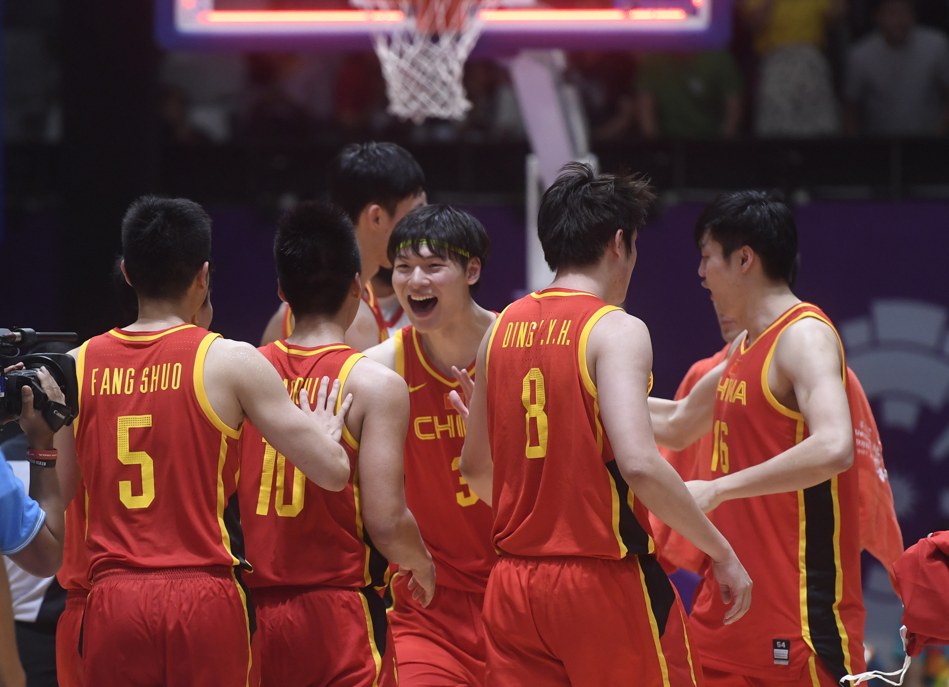 篮球——中国男篮夺冠(5)